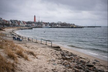 Hel poza sezonem letnim – infrastruktura, dostępność usług i realne warunki pobytu