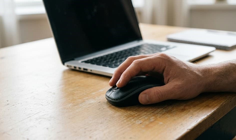 Czysty ślad cyfrowy – techniczna instrukcja usuwania danych z sieci