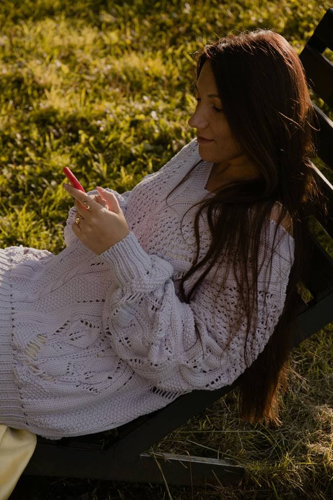 odpoczynek z telefonem